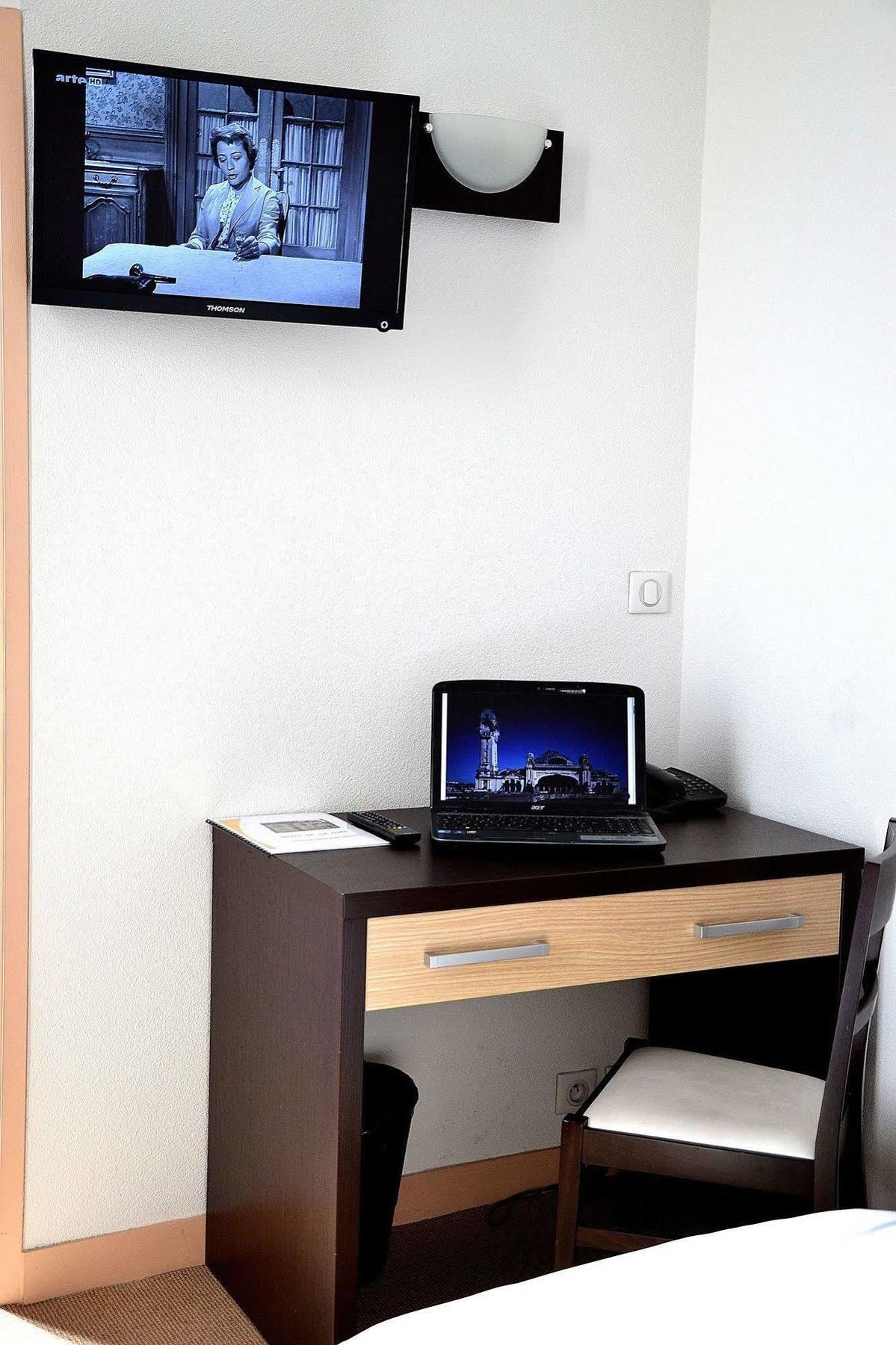 Hotel Les Benedictins Лимож Экстерьер фото