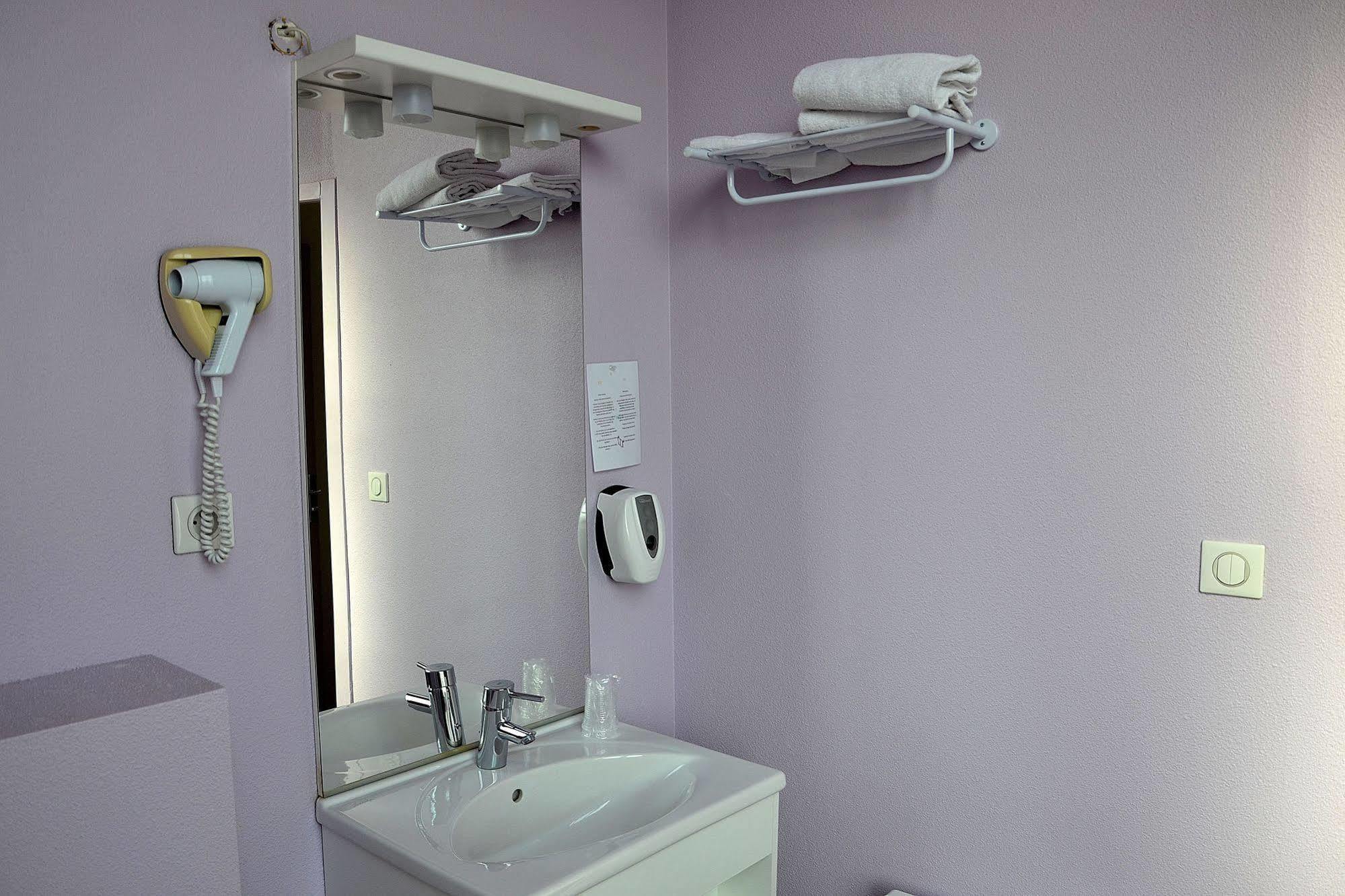 Hotel Les Benedictins Лимож Экстерьер фото
